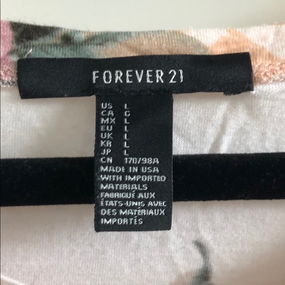 F21 Floral Crop Top - Picture 3 of 3